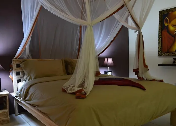 Eden Seminyak (Bali)