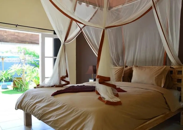 Eden Villa *