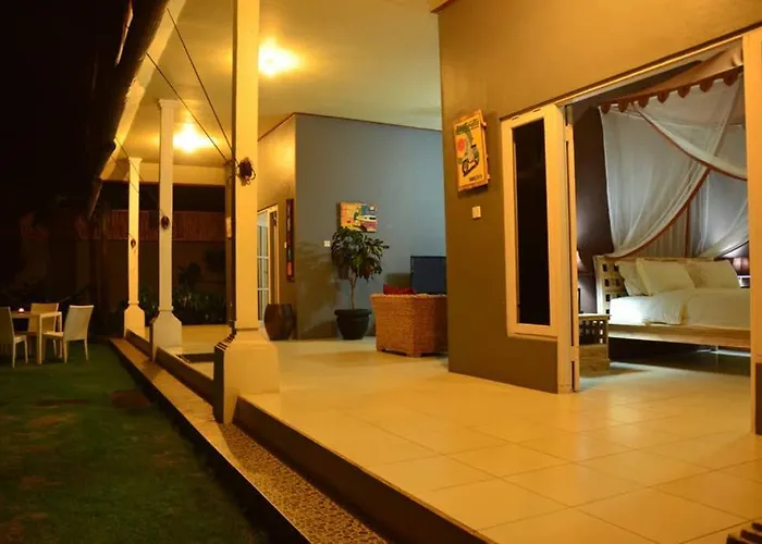 Eden * Seminyak (Bali)